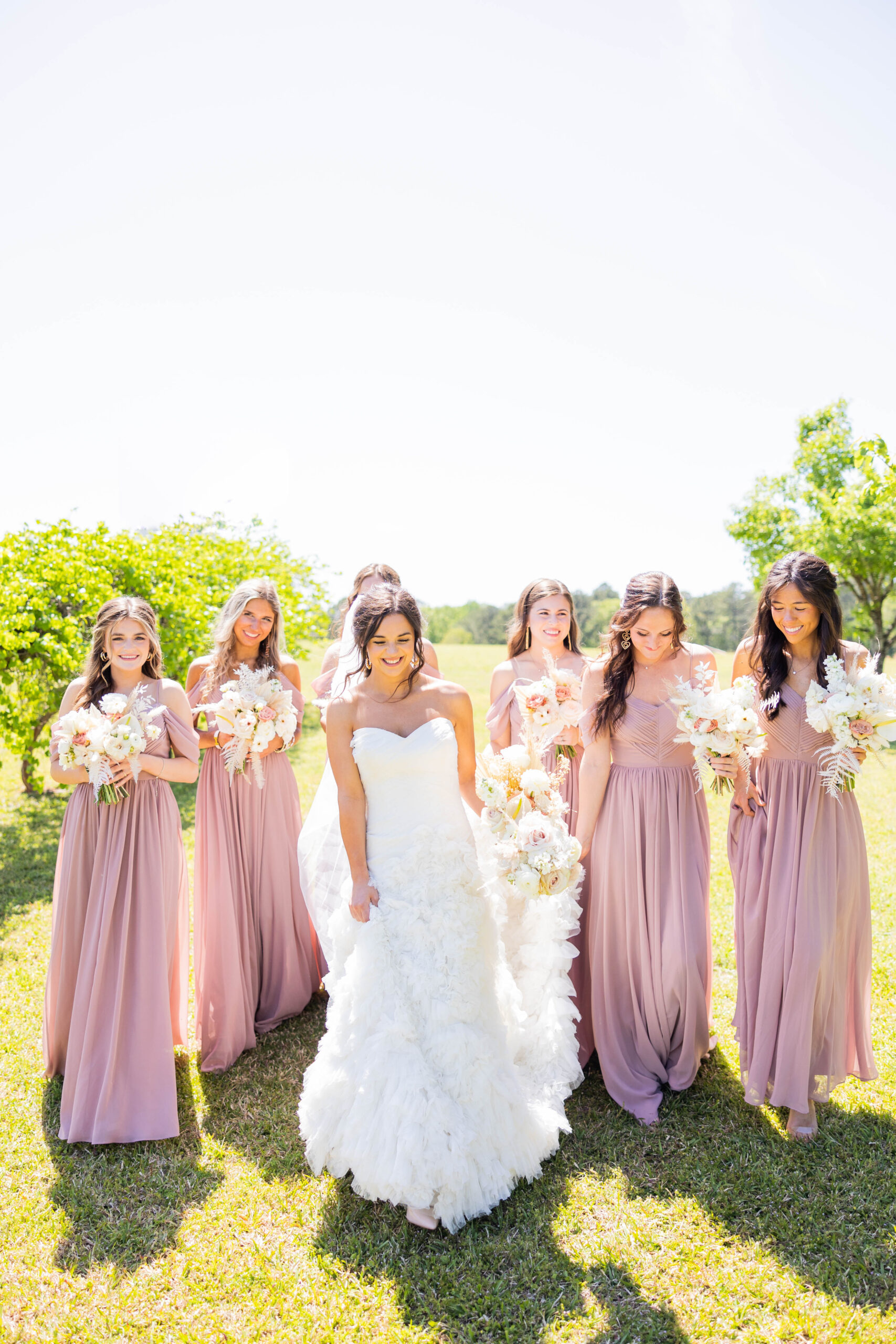Eleanor Stenner Photography - a wedding photographer in Birmingham, AL - shares tips on how to be the best Maid of Honor!